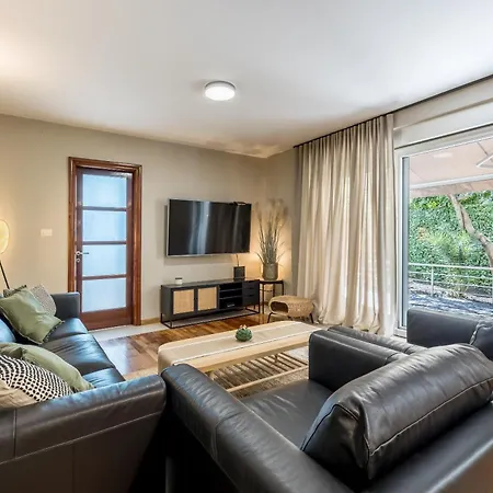 Apartamento Oasis By Bacvice Beach, Private Parking & Garden - Casa Moro *