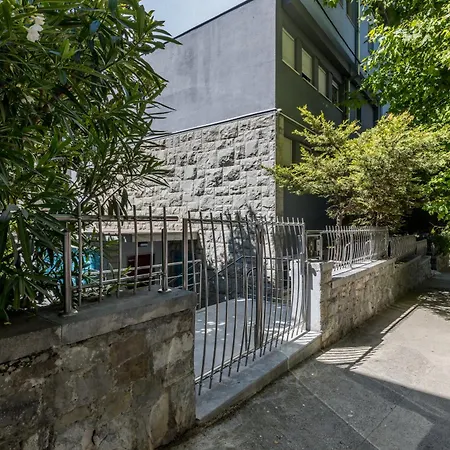 Διαμέρισμα Oasis By Bacvice Beach, Private Parking & Garden - Casa Moro Σπλιτ