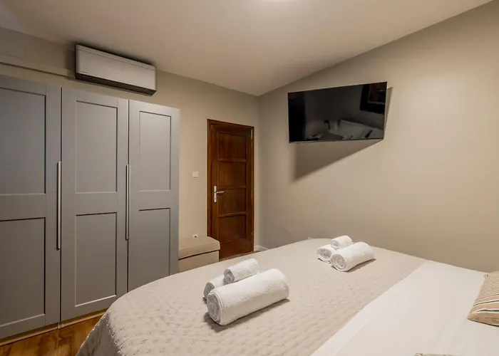 Oasis By Bacvice Beach, Private Parking & Garden - Casa Moro *